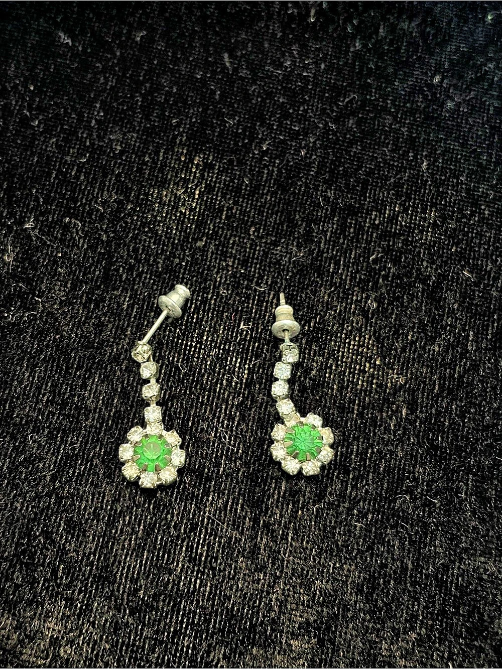 Green Floral Drop Earrings Like New